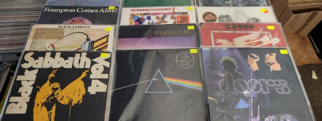 BLACK SABBATH, DOORS, PINK FLOYD…JOŠ VRHUNSKIH ALBUMA NA LPima U FREE BIRDu!!!