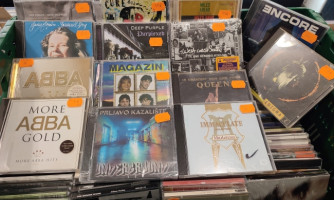 VELIKA KOLEKCIJA CD-a STIGLA U FREE BIRD!!!