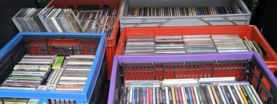 STIGLI CD- i   – IZNIMNO KVALITETNA I VELIKA KOLEKCIJA