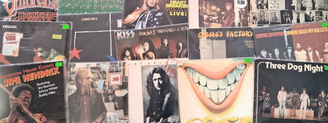 KISS, CREEDENCE CLEARWATER REVIVAL… PUNO VRHUNSKIH LPa STIGLO U FREE BIRD!!!