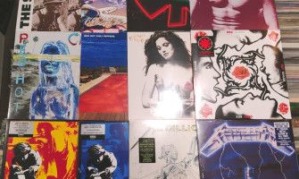 METALLICA, GUNS N' ROSES, RED HOT CHILLI PEPPERS…
