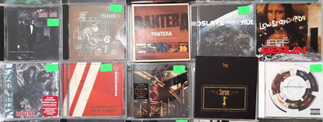 STIGLI CD- i PIXIES, QUEEN, SLAYER…