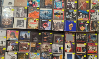QUEEN , TALKING HEADS, ZZ TOP…NOVI CDi U NAŠEM KATALOGU!!!