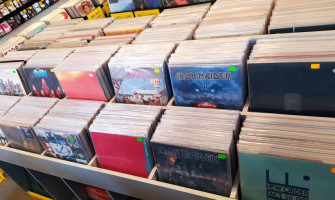 VELIKA RASPRODAJA SAMO SUTRA U FREE BIRD-u!!!