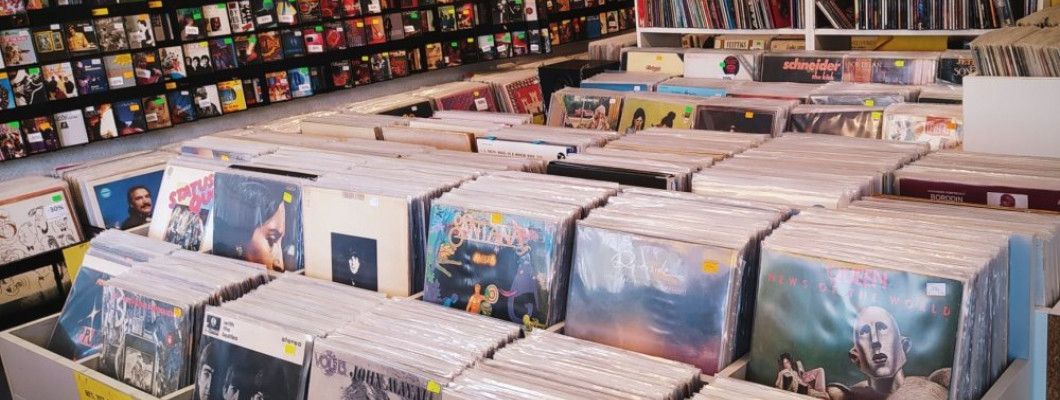 NOVI KATALOG LP-a SA UPRAVO PRISTIGLIM RARITETIMA I 400 NOVIH NASLOVA NA 30% POPUSTA