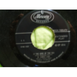 VAUGHAN SARAH - THE EDGE OF THE SEA/COMES LOVE/YOU OUGHT TO HAVE A WIFE/NEVER