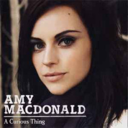 MACDONALD AMY - A CURIOUS THING